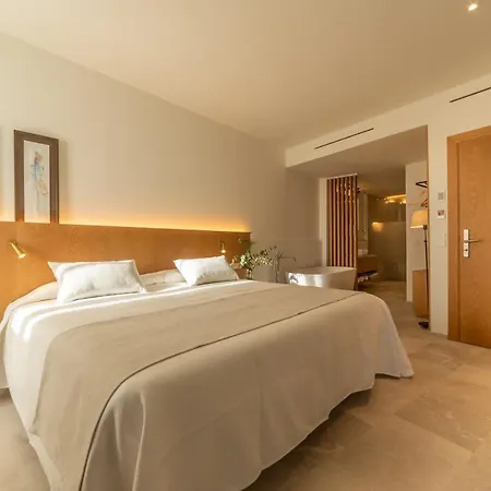 Nema Boutique & 4* Arta